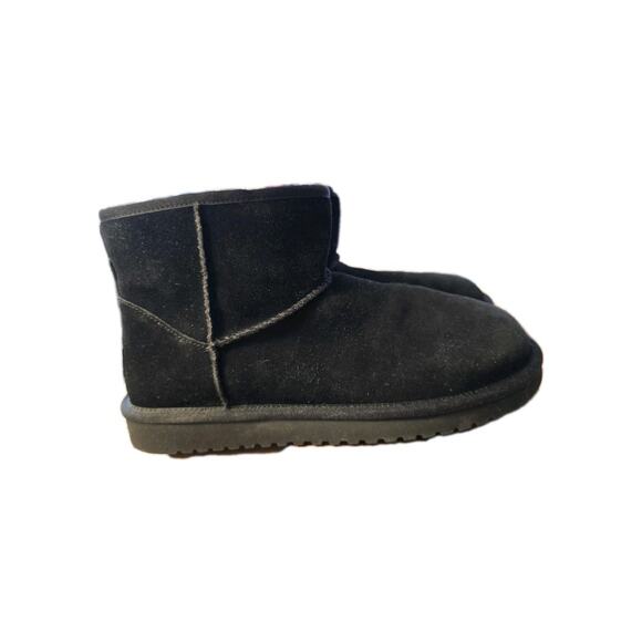 Koolaburra by UGG Women Size 8 Koola Mini II Black Suede Boots Style 1114851 - Picture 1 of 6